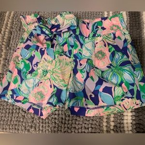 Lily Pulitzer shorts size 00 NWT